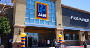 aldi to hire workers