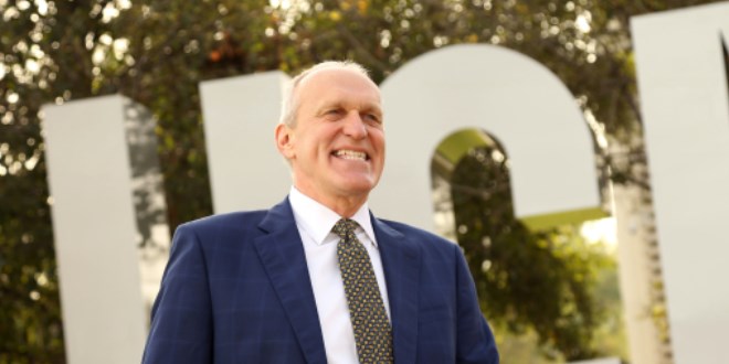 Wilcox to retire as UC chancellor