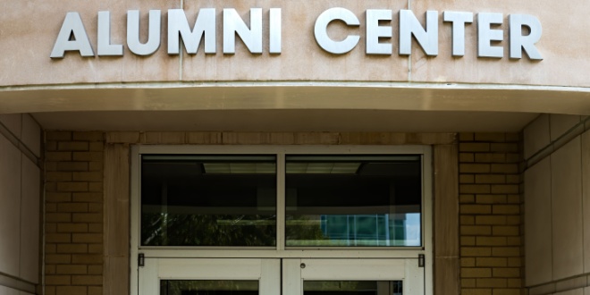 Cal State San Bernardino to open alumni center