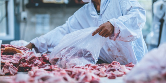 Riverside meat packer to shut down