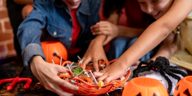 Halloween spending expected to rise slightly